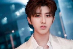 蔡徐坤认真吃瓜视频大全