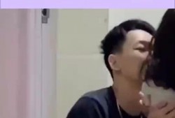 吃瓜儿子无视爸爸视频下载,视频下载引发家庭风波