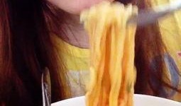 小鼠瓜怎么吃美食视频,跟随小鼠探索创意瓜果美食之旅