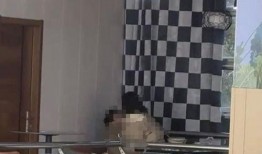 宿迁食堂吃瓜视频曝光,揭秘食堂食品安全问题