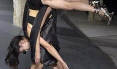 奇葩模特带你吃瓜视频