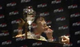 抽烟围观吃瓜视频大全集,围观吃瓜视频大全集