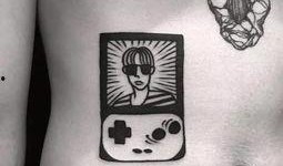 女纹身师吃瓜视频大全套,揭秘纹身圈幕后故事