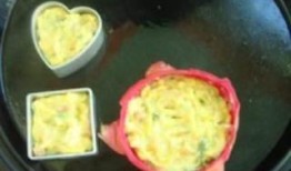 糖人吃瓜丝饼的做法视频,传统小吃，甜蜜诱惑