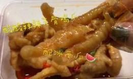 女孩吃骨鸡瓜好吗视频,女孩美味探索，营养与口感并存