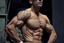 健身达人谚哥吃瓜视频,揭秘健身圈幕后故事