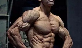 健身达人谚哥吃瓜视频,揭秘健身圈幕后故事