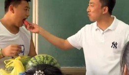 班主任吃瓜视频,吃瓜视频引发网友热议