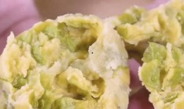 茭瓜蒸熟吃视频,简单美味家常菜制作教程