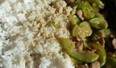 吃角瓜炒鸡蛋视频,角瓜炒鸡蛋，营养满分快手菜