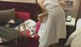 女纹身师吃瓜视频大全,揭秘女纹身师吃瓜视频背后的故事