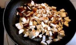 吃蒸葫芦瓜视频播放,视频播放带你领略家常美味