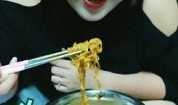 八卦吃瓜搬运视频,揭秘热门视频背后的故事