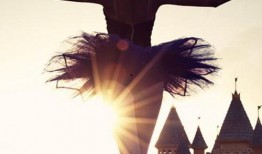 新疆舞吃蜜瓜教学视频,跟随教学视频学跳新疆舞